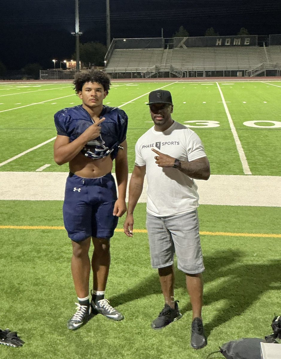 We got a HeadHunter on the squad 🛡️
Welcome <a href="/Aaron_smith702/">Aaron smith</a> to the P1 Recruiting Fam. 
Season loading ⏳