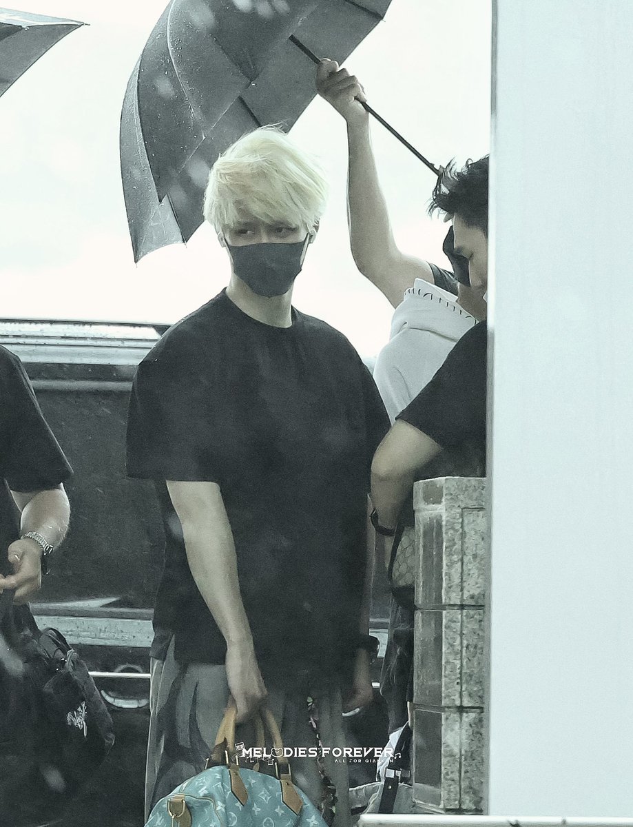 20250813 ICN 🛫

#KUN #钱锟 #쿤 
#WayV #威神v