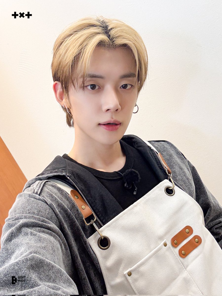 {🖤} 𝗐𝗂𝗍𝗁 𝗅𝗈𝗏𝖾, tweet media