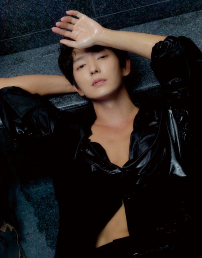 For my sanity             For my insanity

#LEEJOONGI 
#VERYORDINARYDAYS