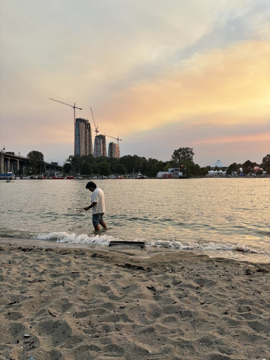 going to the beach does make you feel alive kinda