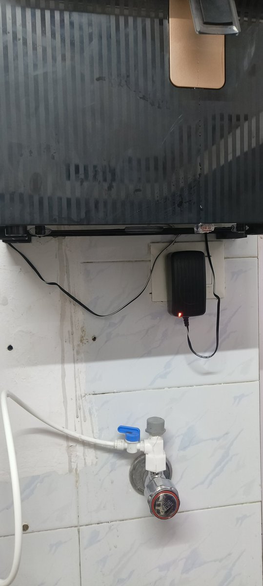 4advitya's tweet photo. @flipkartsupport @jagograhakjago  refer Order ID - OD435136211671048100, ordered livepure water purifier, received a defective product and flipkart is repeatedly rejecting the return request. Please do not buy electronics from Flipkart as they will keep you in such a situation. https://t.co/jJLR8Cw0UV