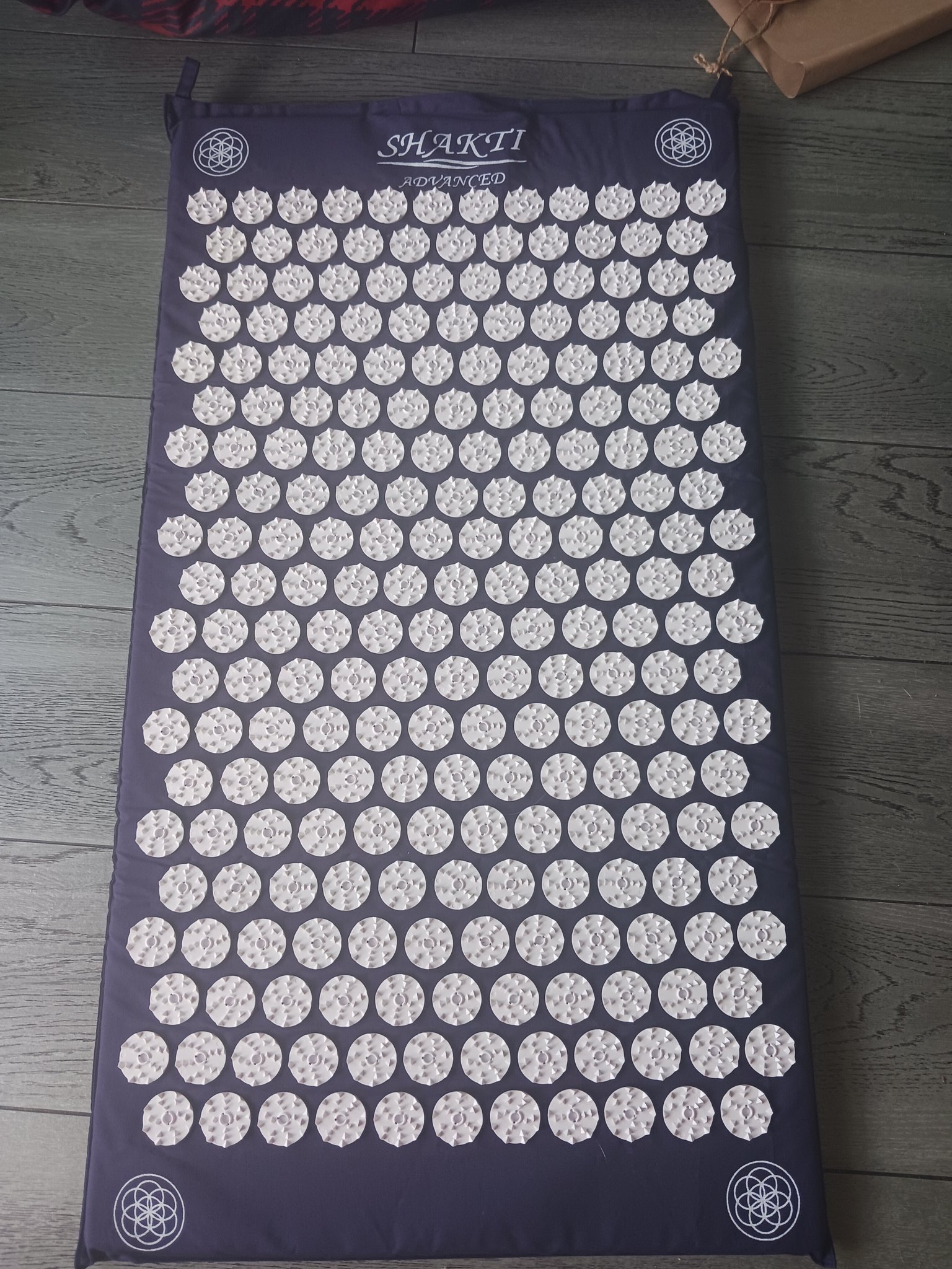 新品未使用　 正規品　Shakti Mat インディゴ Amazon | 【正規品】シャクティ 指圧マット レバル③ 紫、長めの