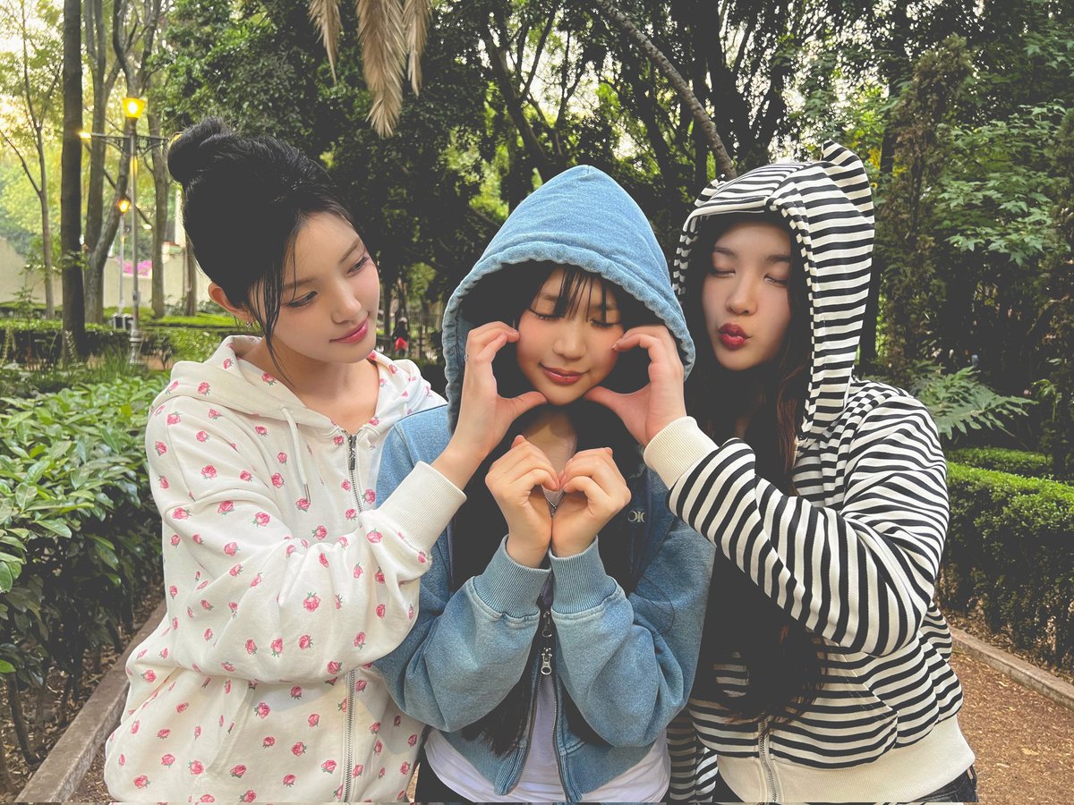예온. ◠‿◠ tweet media