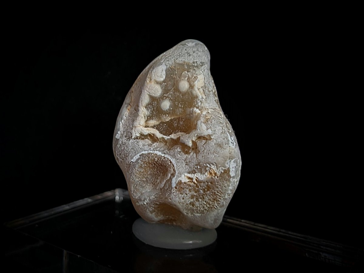 仏様握り石(玉髄) 玉髄 ｜石の販売専門店【vec stone club】