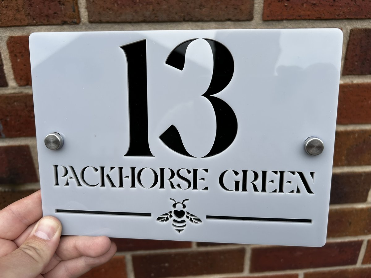 OccomoreDesigns's tweet image. Our best selling house sign is now 20% off until the end of the week! Only while stock lasts.

etsy.me/4j0V3DT via @Etsy 

#housesign #HouseNumber #homeaddresssign #modernhousesign