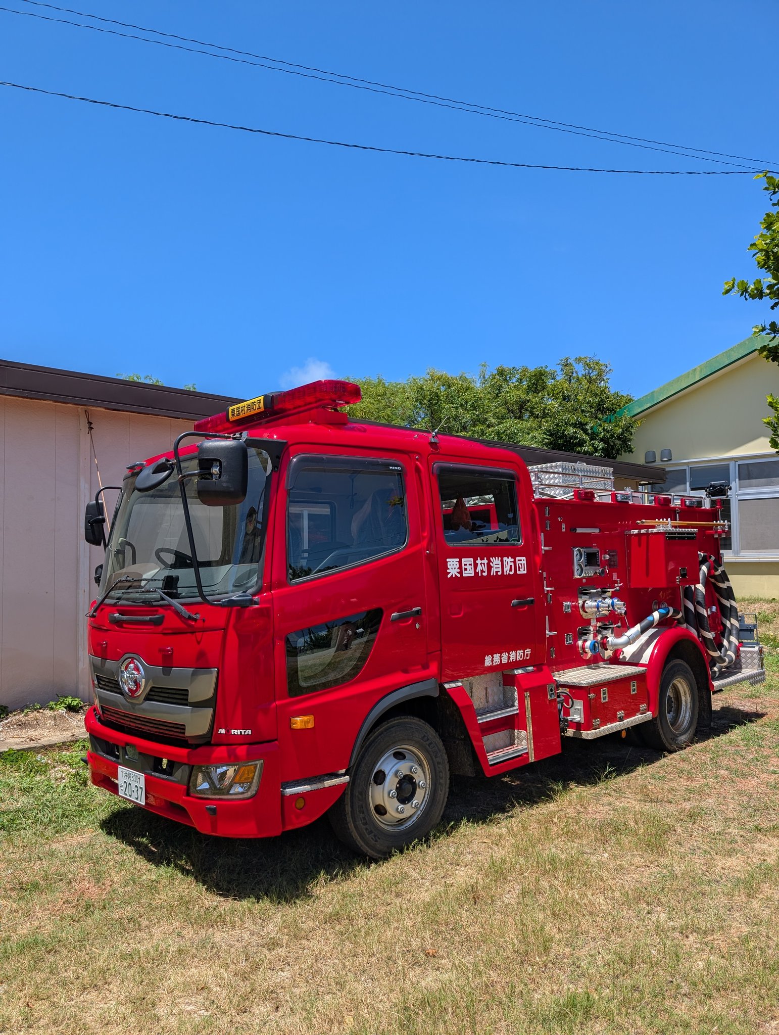 cl102511☆様♡入園入学4点リアル車柄オフホワイトパトカー救急車消防 アカチャンホンポ（赤ちゃん本舗）の公式ネット通販 ｜KFB
