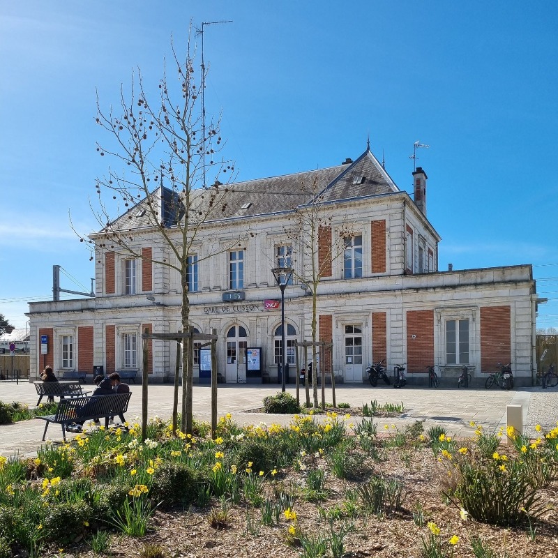 oeyajedi's tweet image. #Clisson 🌼