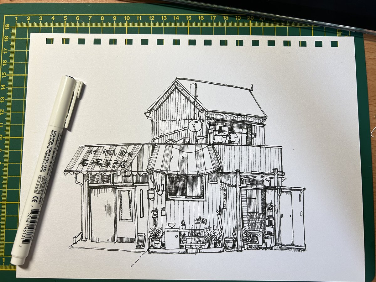 7yuwn's tweet photo. 🏠\* ~^-^~
.
.
#art #sketchbook https://t.co/nISZE33fgj