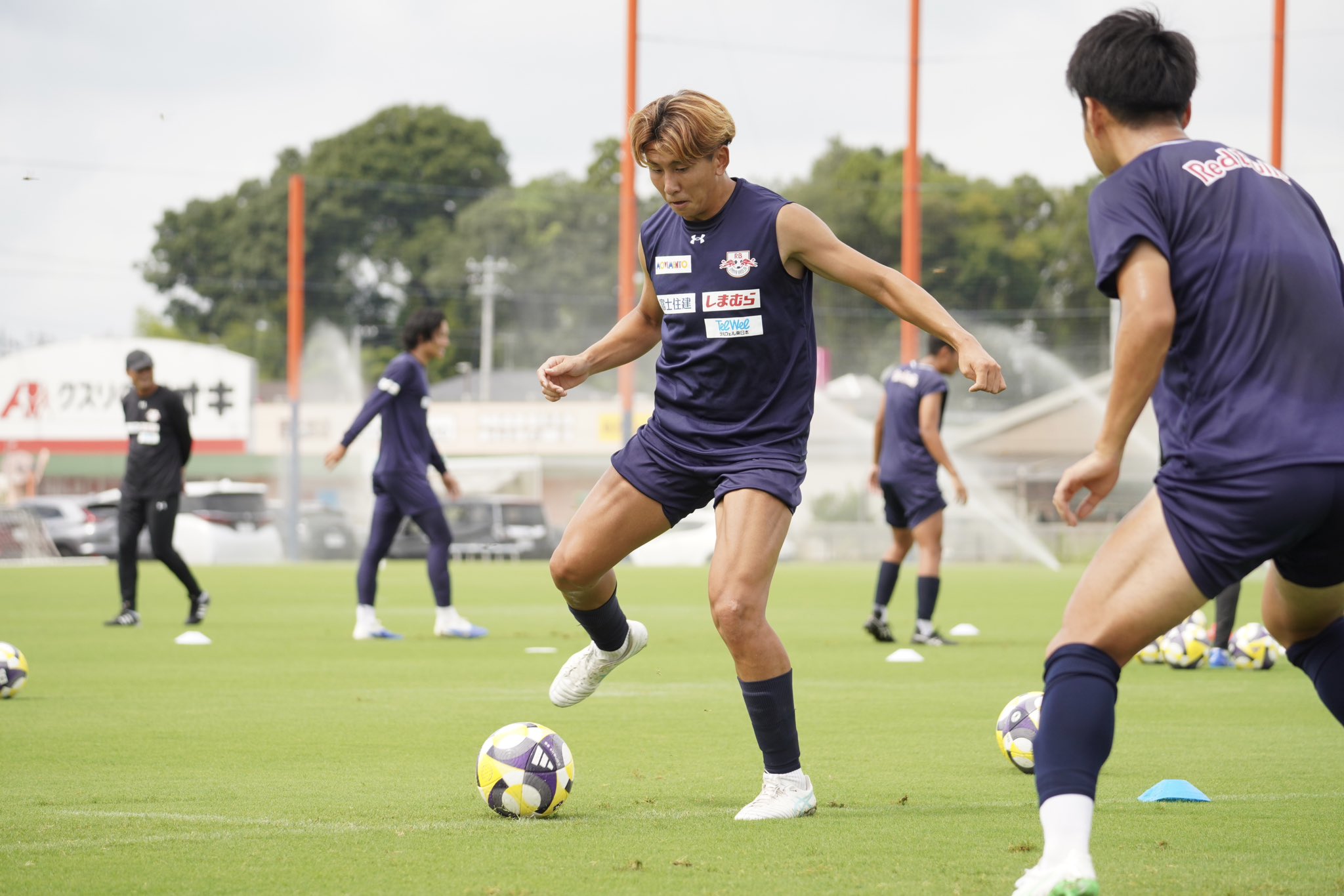 大宮アルディージャ 小島選手サイン入りサッカーシューズ 大宮アルディージャ 小島選手サイン入りサッカーシューズ asics