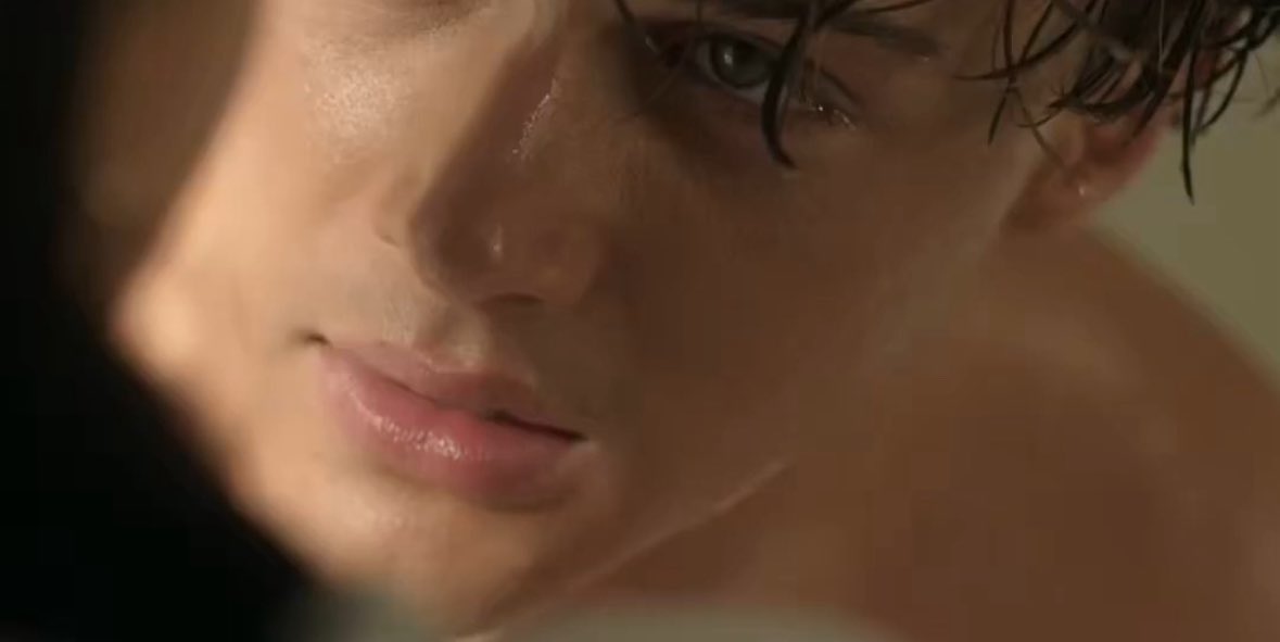 rwrbstars's tweet image. i mean can you even blame belly for nearly kissing him when he was looking like this.