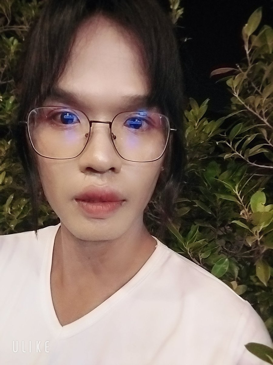 NikhmD613's tweet photo. อยากกินน้ำควย🥒🥒
#เกษตรวิสัย #ท่าตูม #สุวรรณภูมิ https://t.co/zE8gM4O70d