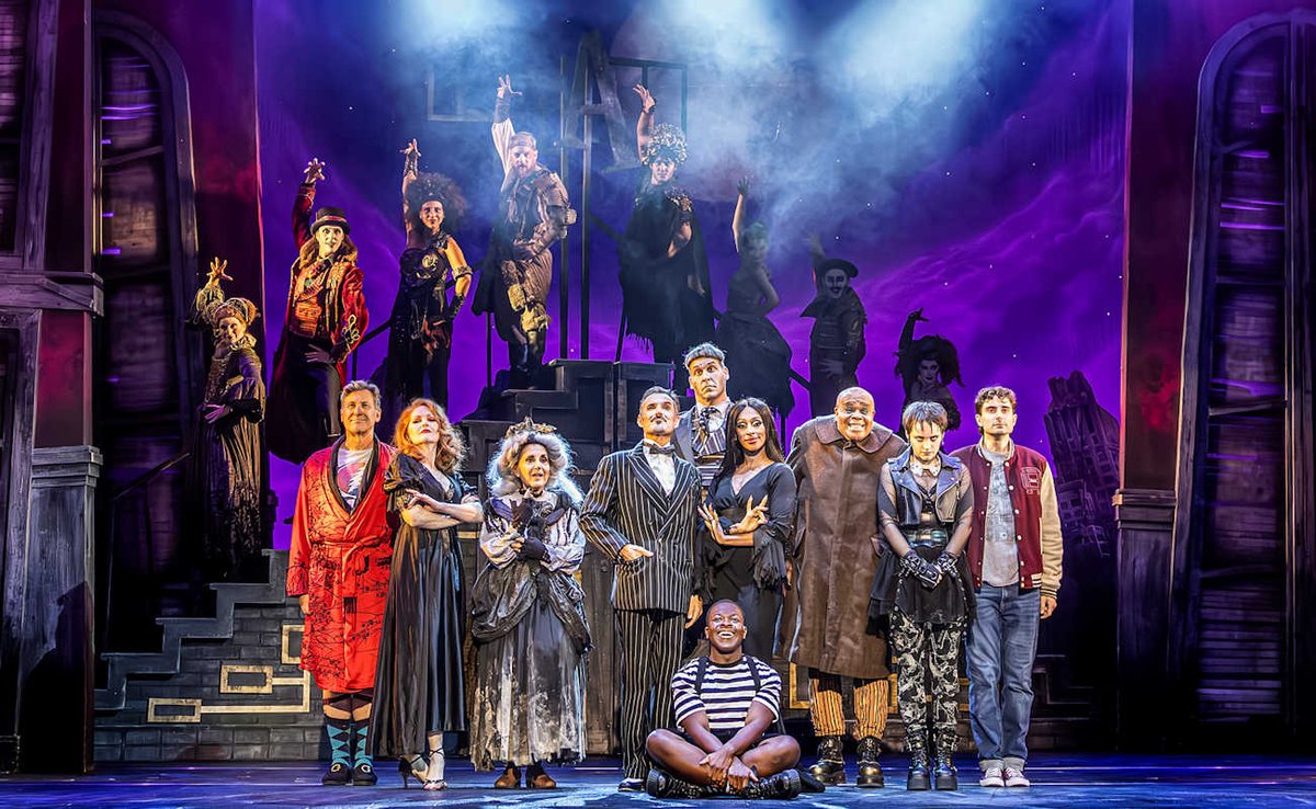 Manchester Theatres tweet media