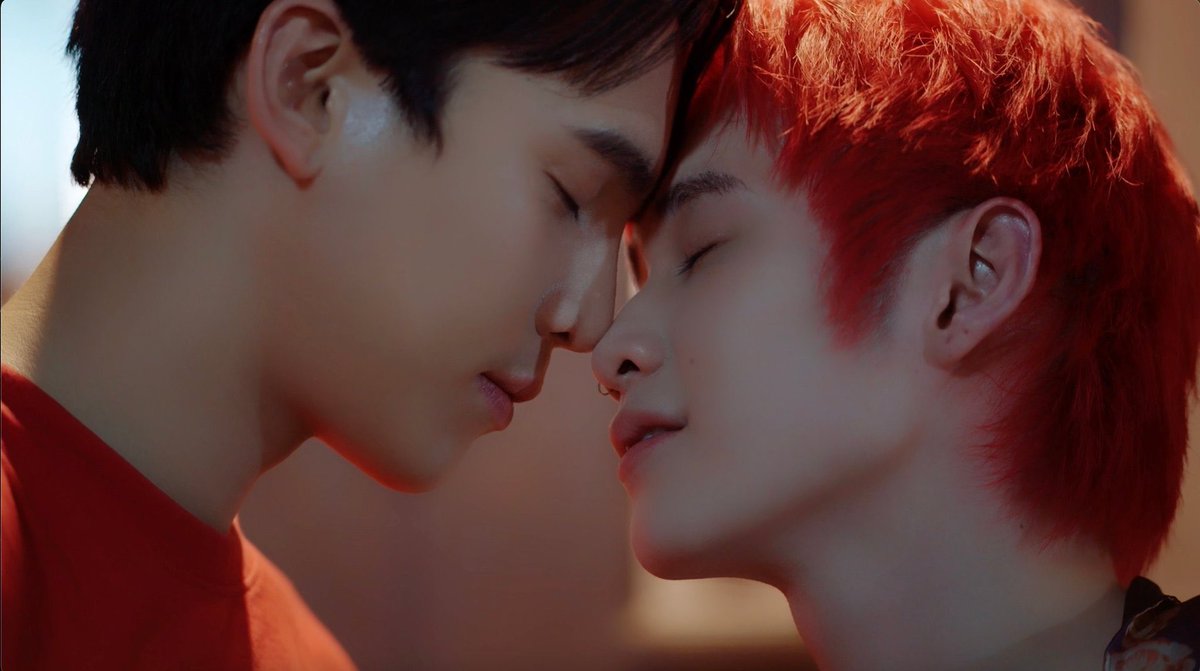 veronicaupil's tweet photo. Saying goodbye to Suntiny, knowing now they know how to communicate and that their love isn't affected by looks, status, or money and now they're happy. We welcomed boys who were in love but insecure +

SUN NUEA FINALE
#SuntinyFinalEP https://t.co/6dj8oy2xUC