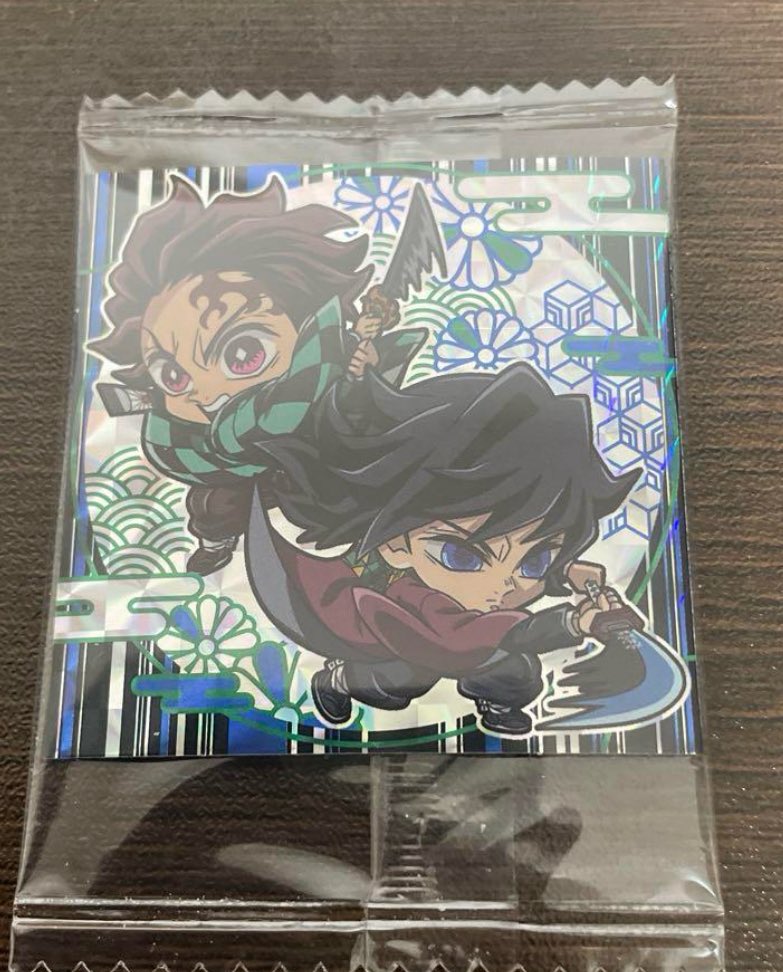 【交換募集】
鬼滅の刃 ウエハース にふぉるめーしょん ディフォルメシールウエハース 其ノ十三

譲：画像1、2枚目
求：画像3枚目(シークレット)、4枚目炭治郎義勇

シークレットにはこちらの手持ち何枚でも提供可能です。
⚠️初回プロカ必読
可能な方おられましたらお声かけください。