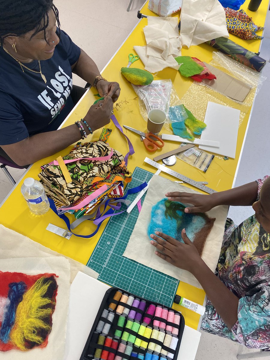GoafricafestUK's tweet photo. We’re on the pathway now to our farewell party to a space we were determined to create called #aplacetobelong @IslingtonBC #blackculturalcentre we seasoned it #love #laughtogether #comminityfirst on the last leg bringing it home with #art #food #music & #film #Everyone #welcome https://t.co/rL5TACctlQ