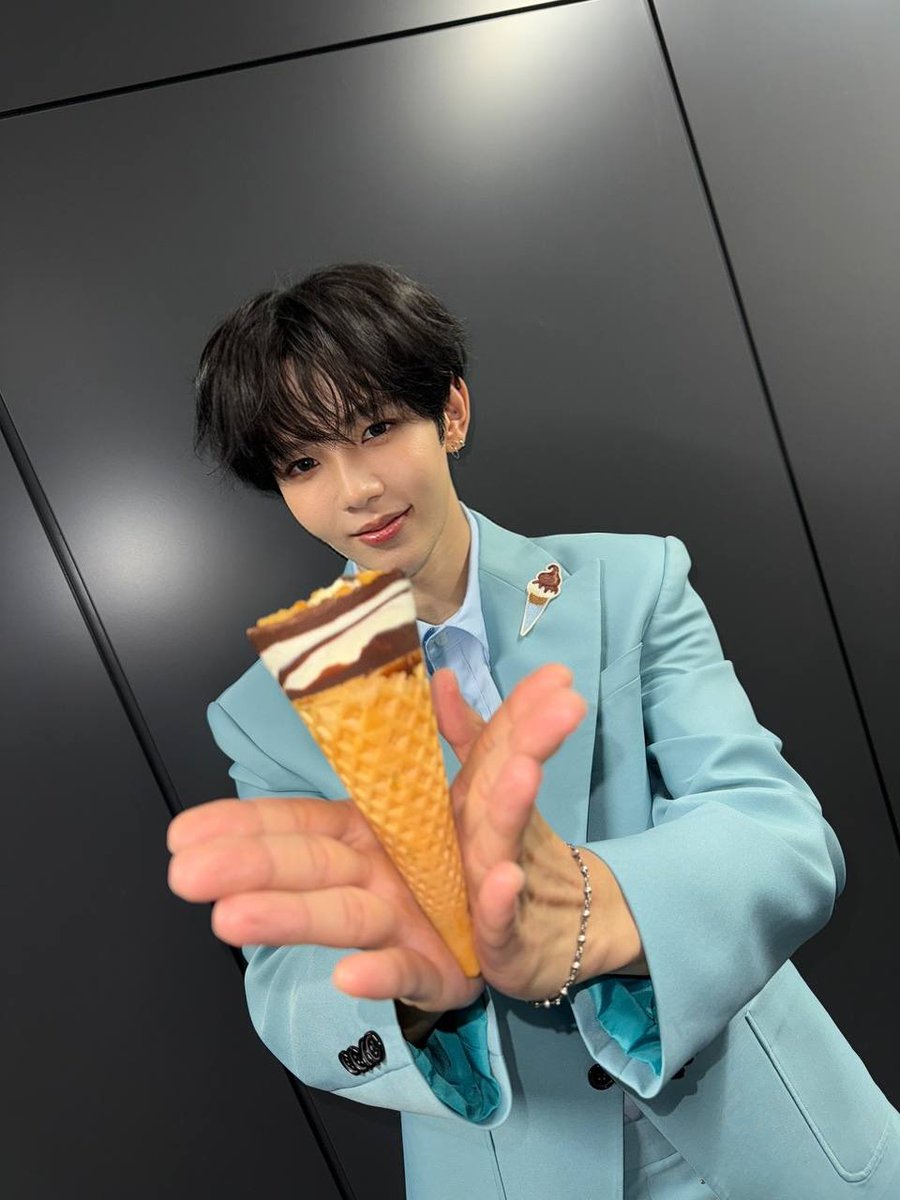 Bubble_shotaro's tweet photo. 아이스크림 보다 달콤한 쇼타로가 욌어..!🫶🏻 https://t.co/YVsnrSrVtf
