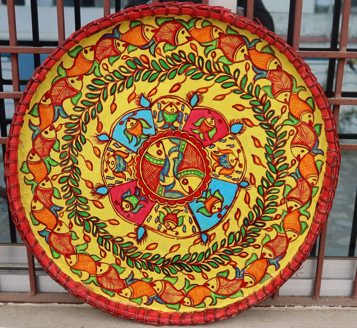 mithilakritihub's tweet photo. "Curiosity keeps leading us down new paths"- Walt Disney 
👉Dagra/ sup with beautiful theme of mithilaart.
👉Theme -Fish
👉Dagra for all auspicious occasions.
#marriagerituals #festiveoccasion
#threadceremony #mithilaculture #mithilatradition #mithilapainting  #indianart  #india https://t.co/c9j6MSUgbO