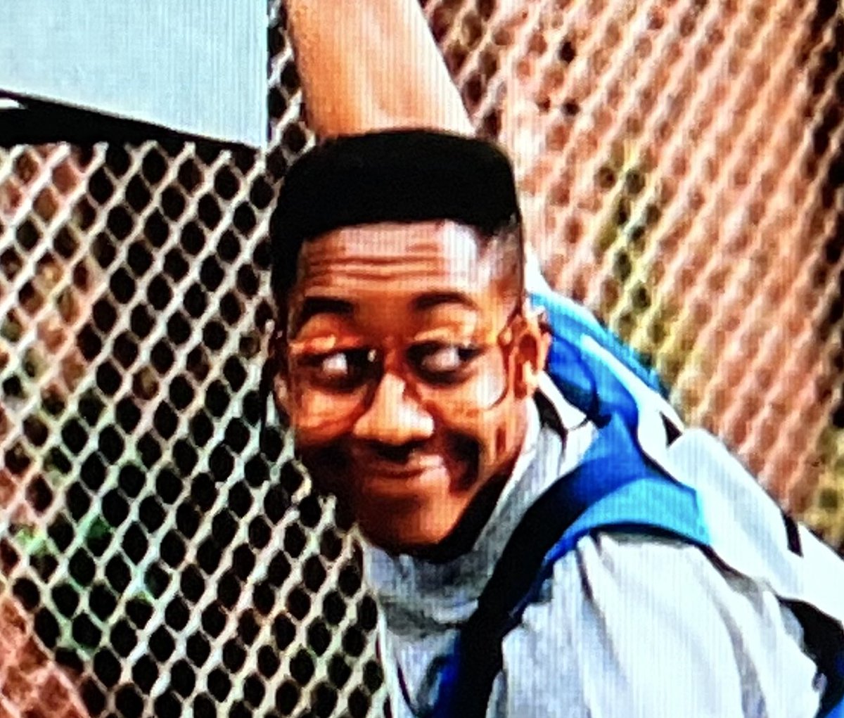 DaDadoh's tweet image. This episode of Family Matters where Laura pretends to be a guy named Larry to buy a car from a chauvinist used car salesman is a better than every movie I saw this year.