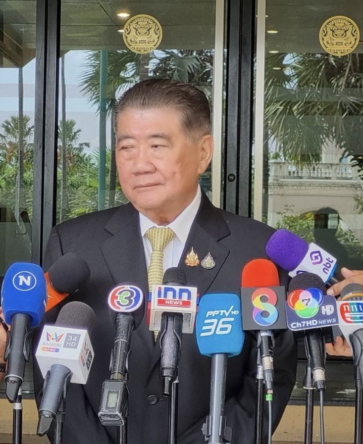 “ภูมิธรรม​”ไฟเขียว!!​ ทหารมีสิทธิ์​ป้องกันตนเอง​ ตามสนธิสัญญากฎหมายระหว่างประเทศ เผยคุยกับกองทัพแล้ว 
หลังเขมรวางทุ่นระเบิดสังหารใหม่
ทำทหารไทยขาขาดอีก
เผย หารือกต.แล้ว เตรียมยื่นสหประชาชาติ​
แสดงความเสียใจทหารไทยเหยียบทุ่นระเบิดซ้ำ​
facebook.com/share/p/1CJo6X…