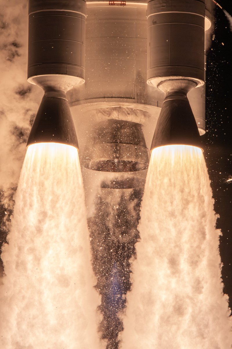 <a href="/ulalaunch/">ULA</a> launching USSF-106. Their first national security payload aboard Vulcan. 

<a href="/torybruno/">Tory Bruno</a> Great launch as always!

📸 for: <a href="/WeAreSpaceScout/">Space Scout</a>
