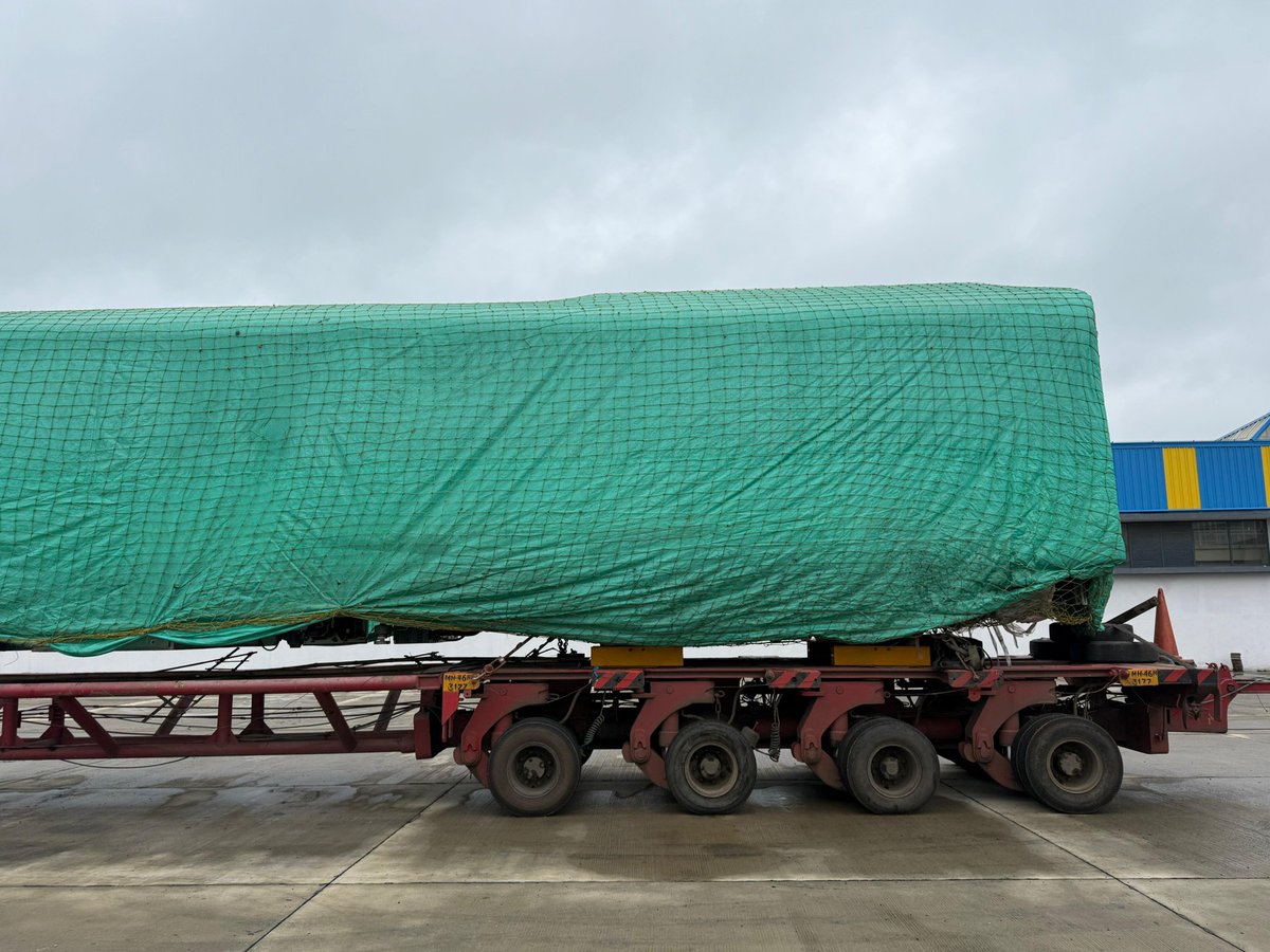 DarshanDevaiahB's tweet image. The fourth trainset’s one axle for #BengaluruMetro’s Yellow Line reached Hebbagodi depot today from Titagarh Rail Systems Ltd, Kolkata, @OfficialBMRCL said.

@the_hindu @THBengaluru