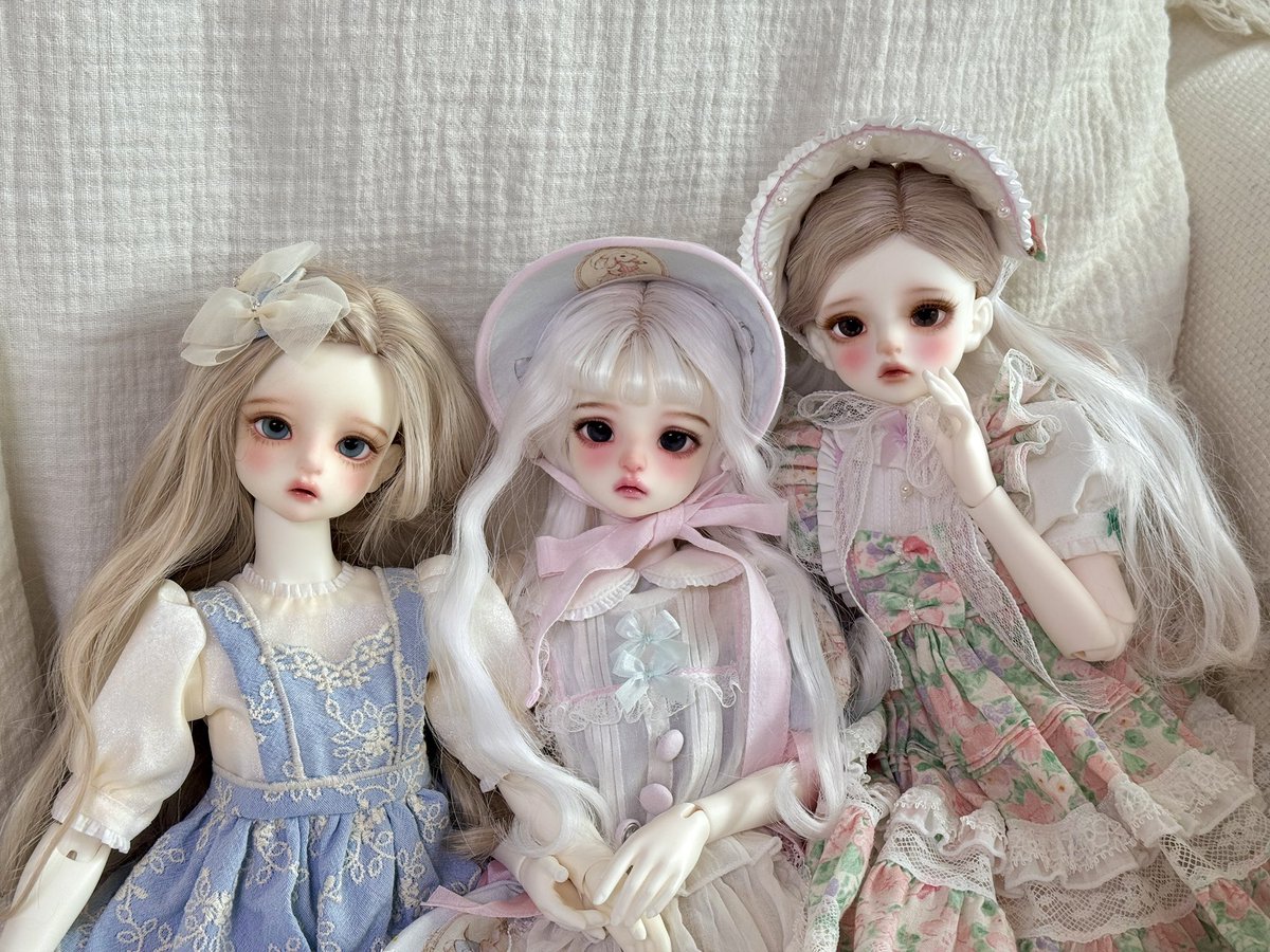 예쁜애 옆에 예쁜애 옆에 예쁜애😘