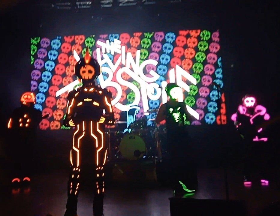 ChekenTheCheken tweet media