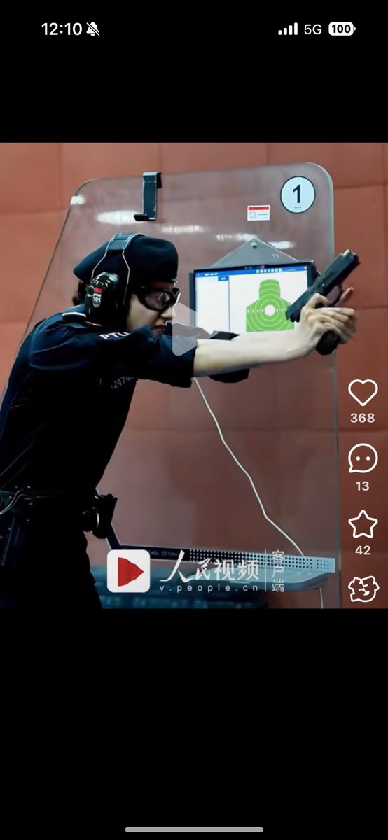 Ye08067714's tweet photo. @China_Fact @FnahtanoJ Hello Jonathan, with the gun control stance shown in the picture, is it possible to hit the bullseye with every shot as mentioned in the video? https://t.co/J9xu2LGpQV