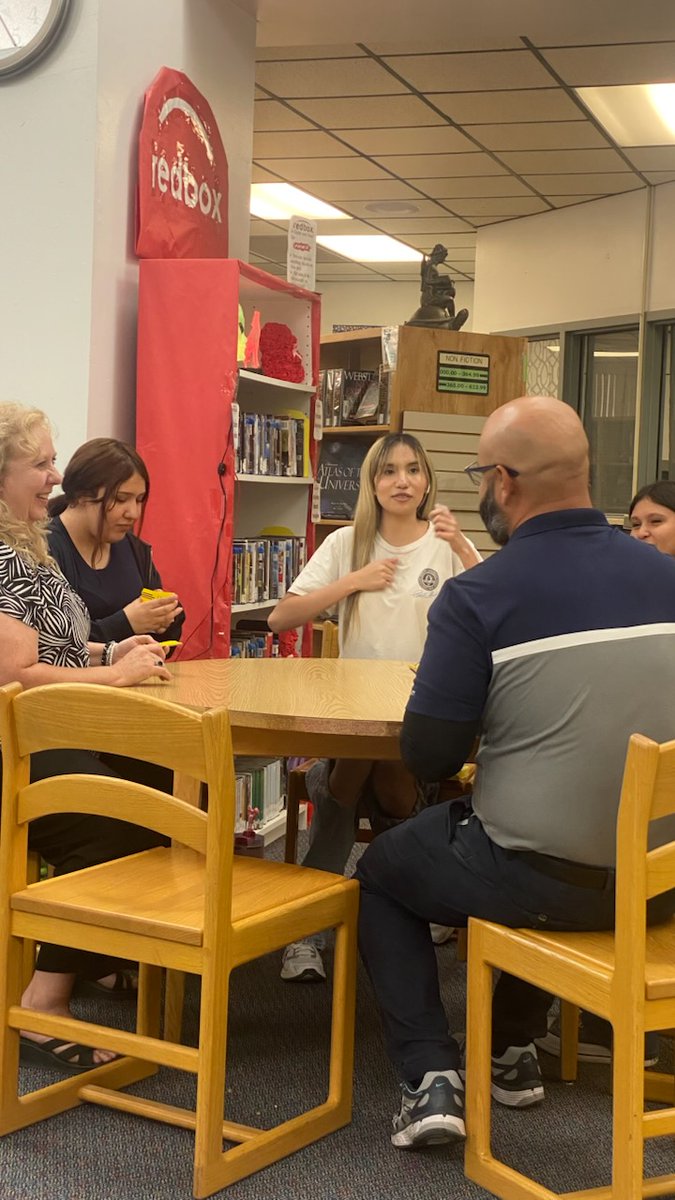 LobosLibrary's tweet image. A very successful and fun Game Night. We had snacks and played fun games like TACO, CAT, GOAT, CHEESE, PIZZA. If you missed it, you can join us any Tuesday or Thursday from 4-6pm.
#packmentality