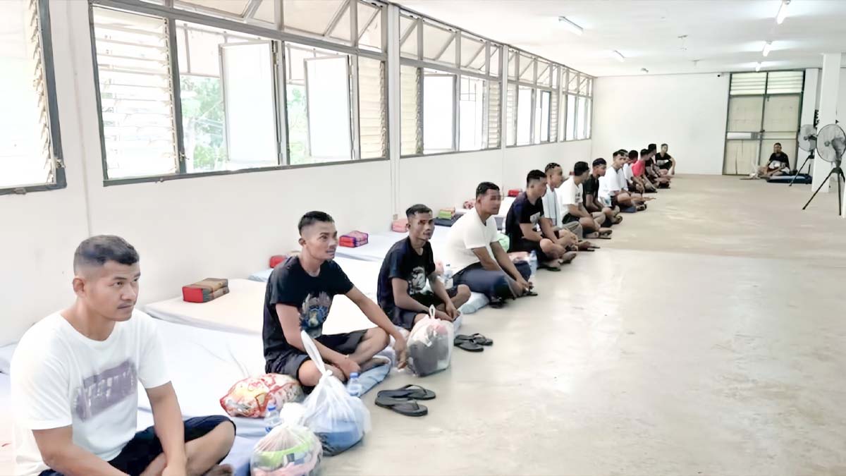 Cambodia urges Thailand to unconditionally release 18 detained soldiers - The Cambodia Daily english.cambodiadaily.com/2025/08/13/cam…