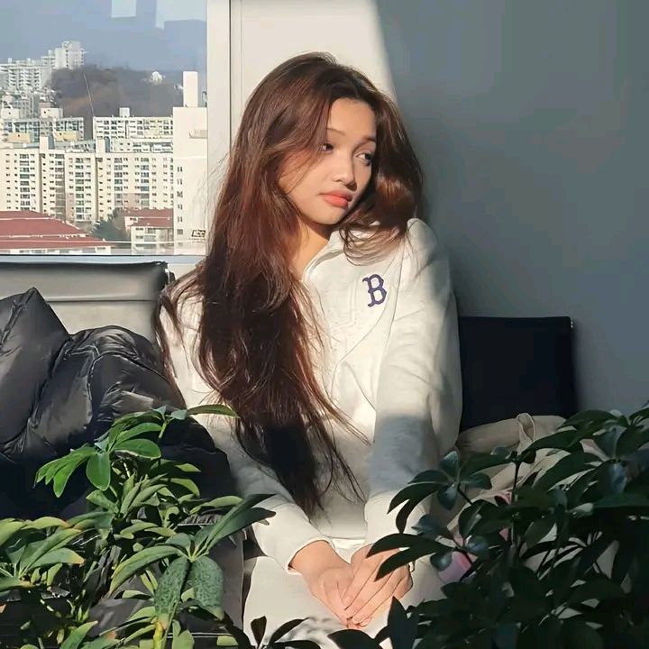 penofrose2530's tweet photo. Such a beautiful ray of LIGHT 
UNIS princess and AHOF Asia prince

#UNIS #GEHLEE 
@UNIS_offcl
#AHOF #아홉 
@AHOF_official
#SHUAIBO #장슈아이보 https://t.co/wUgRp6ygrL