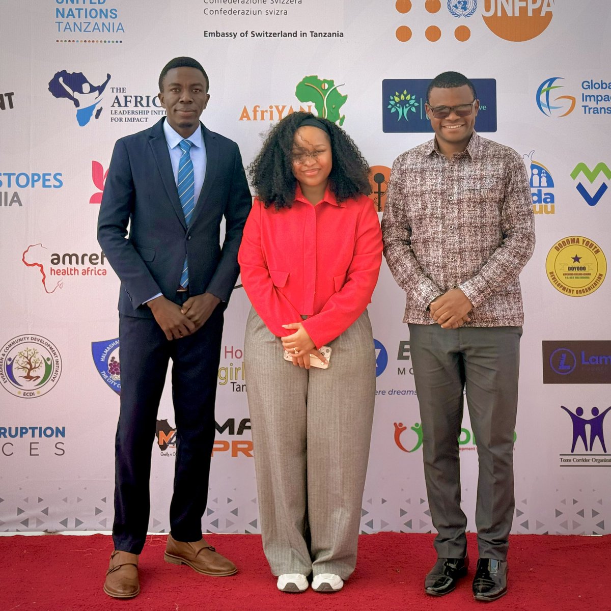 VenanceMajula's tweet photo. Thank you to the organisers, fellow panellists, and every young person who contributed to the conversation. 

The vision is documented. Now, let us collaborate to make it visible! 

Happy International Youth Month :) https://t.co/ZqZjhRFAD2
