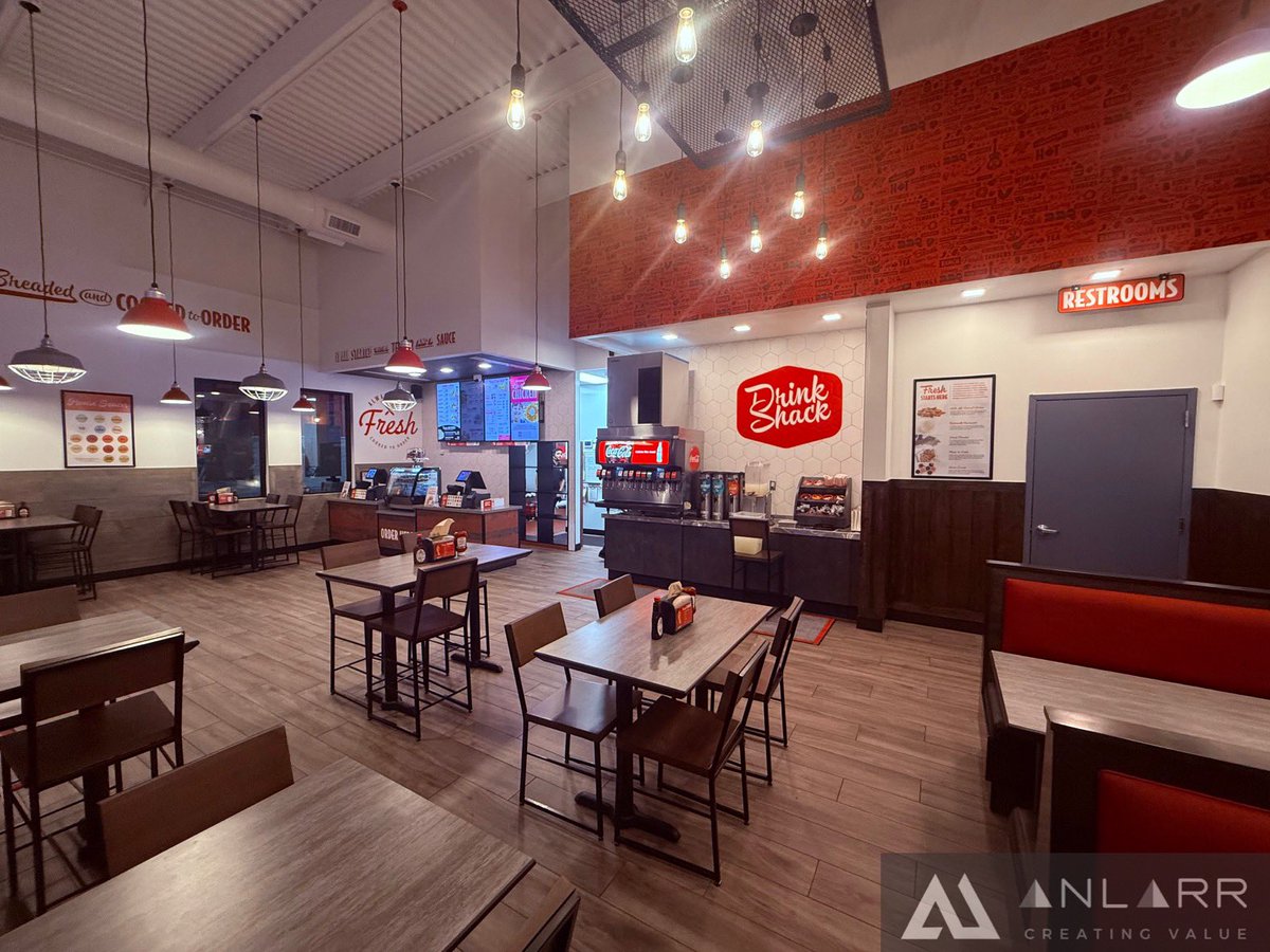 anlarrteam's tweet photo. Pleased to finish a thriving Fast food chain, Slim Chickens in Houston, Tx 
#newconstruction#3500sqft https://t.co/sRraEVBhNw