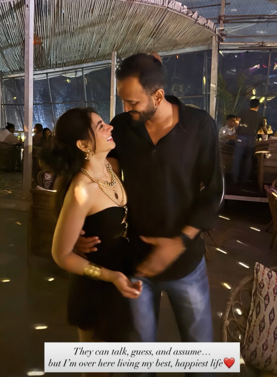 nitiology's tweet image. Happy anniversary my favourite pair of dorks 🥹🫶 I love that they don&apos;t let the outside buzz reach the happy place they are building - they never have. Five years down, an eternity to go 💓

#Nititaylor #partitayles