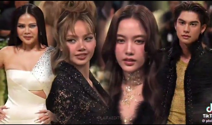 nrgirlfreen's tweet photo. Thailand icon..congratulationðð
@srchafreen
@Lsglobal_
@thisisnichapat
@bbrightvc
#srchafreen
#Lisa
#nichapat
#bright https://t.co/0BhiiViFJw