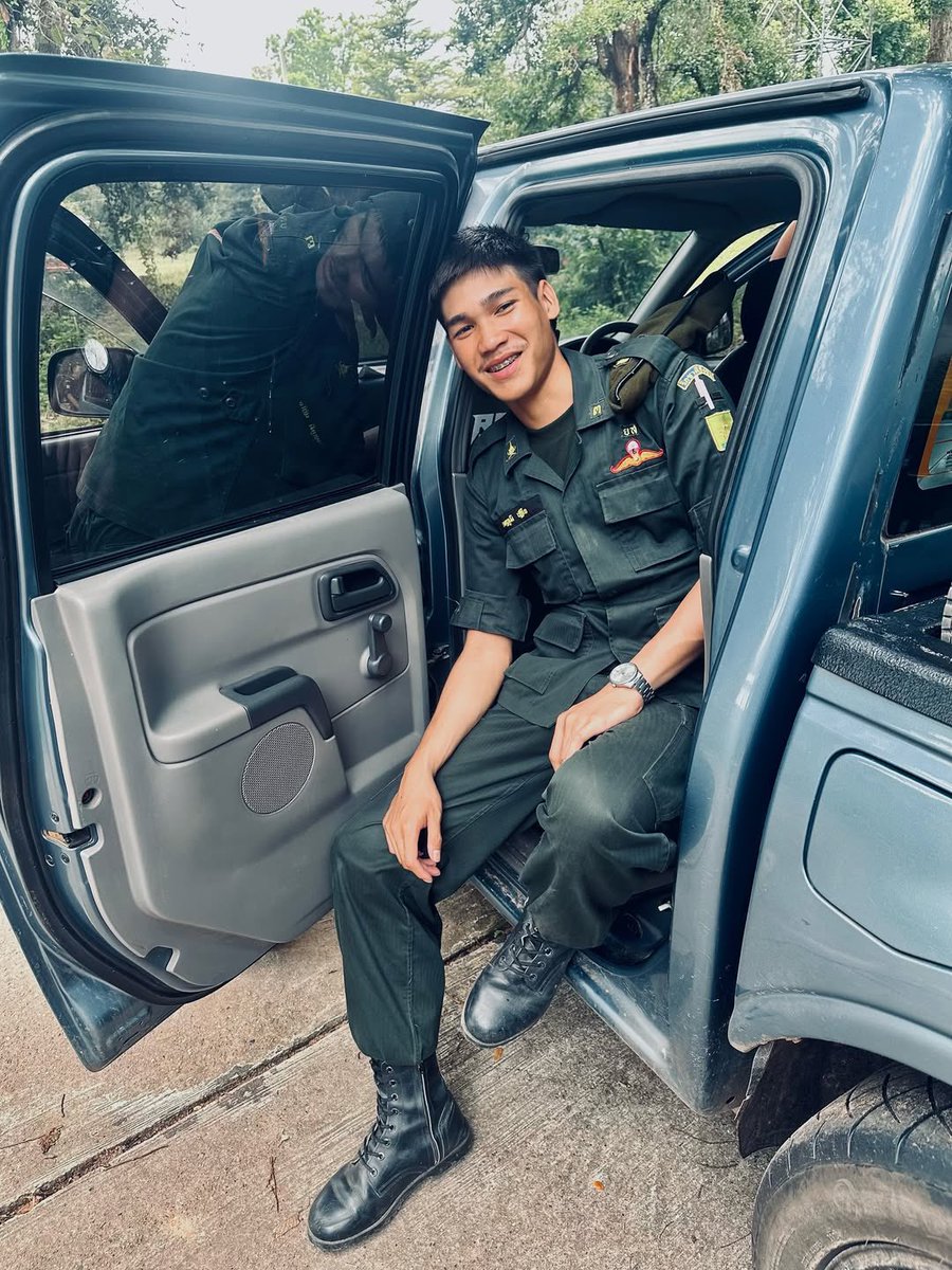 ร.ด.เด็กไทยผม(ไม่)เกรียน (@iamrotcs) on Twitter photo 