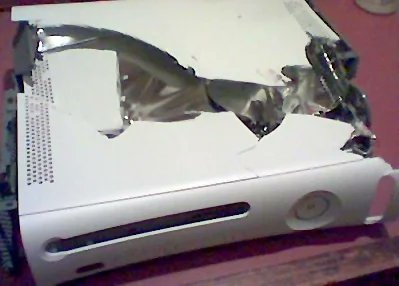 spyteamfort's tweet photo. .@XboxSupport it wont turn on https://t.co/DuG8T7bdhj