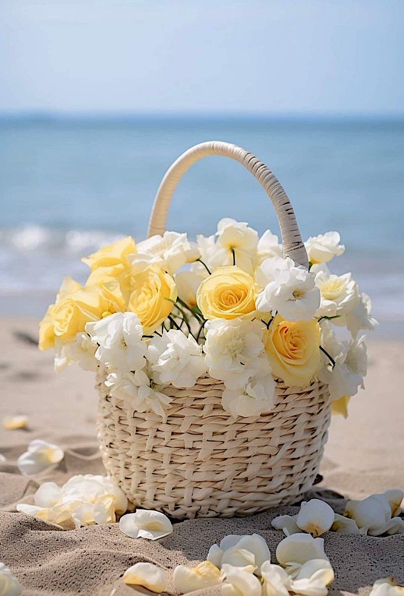 ،

#ﺳﺎﻋﺎﺕ ﺁﻟصباح ﺗُﻨﻌﺶ ﺍﻟﺮﻭﺡ ...
ﻭﻛﺄﻧﻬﺂ ﺗﻤﺤﻮ ﻣﺂ ﺧﻠﻔﻪُ ﺍﻟﻨﻬﺎﺭ ﻣﻦ ﺗﻌﺐُ 
ﻭﻳﺒُﺚ ﻓِﻴﻬﺎ ﺭُﻭﺡّ ﺍﻵﻣَﺎﻥِ ﺍﻟﺘﻔﺎﺅﻝ ﻭﺍﻟﺴَﻜﻴﻨَﻪ 

#صباحكم_سعاده