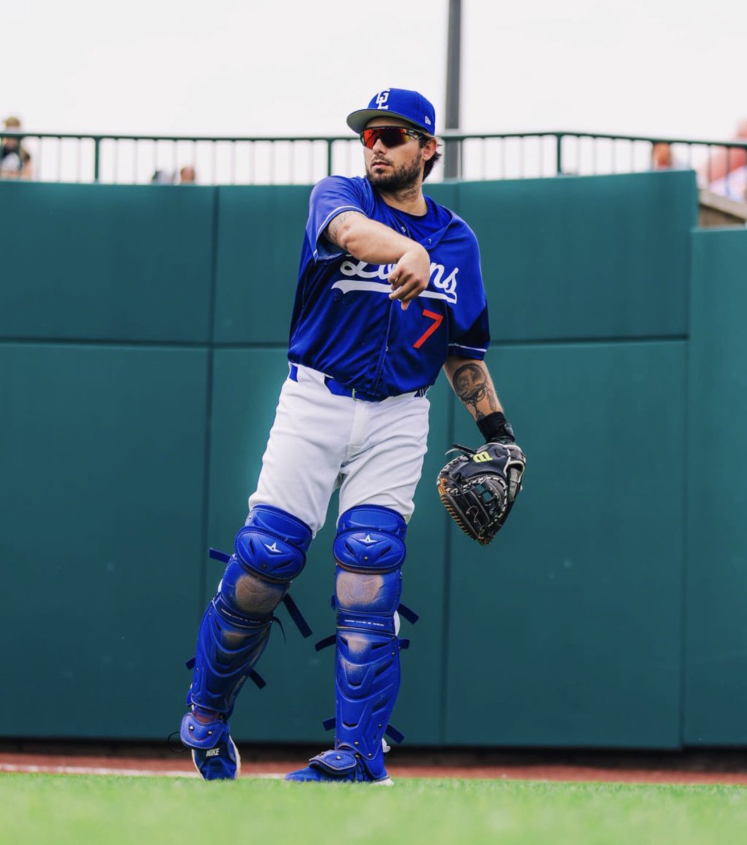 coach_EZLACINA's tweet image. Life is good #GoLoons #GoDodgers