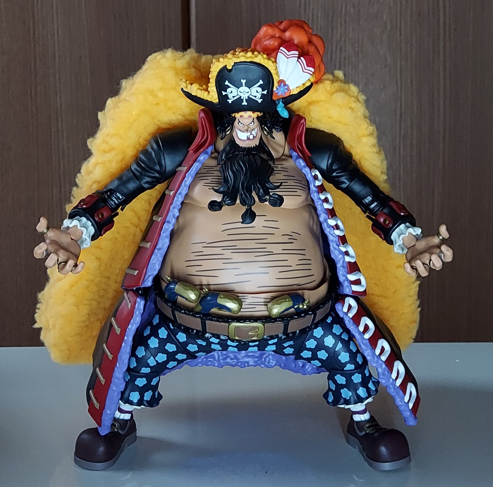 Hhh様　　黒ひげ Amazon.co.jp: TAMASHII NATIONS フィギュアーツZERO マーシャル