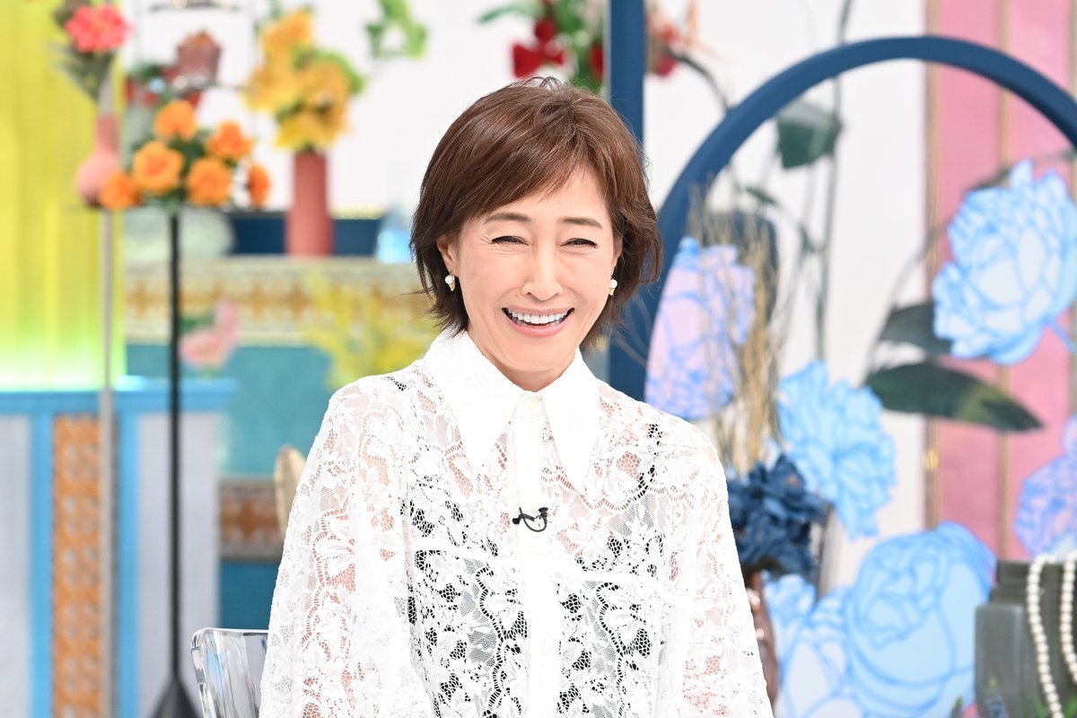RBBTODAY's tweet image. 高島礼子、21歳でモータースポーツA級ライセンス取得！資金稼ぎのためレースクイーンの過去
rbbtoday.com/article/2025/0…

#エンタメ #高島礼子 #TBS #笑福亭鶴瓶 #藤ヶ谷太輔