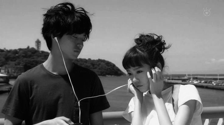 rousables's tweet image. La vida me dijo a gritos que nunca te tuve y nunca te perdí.