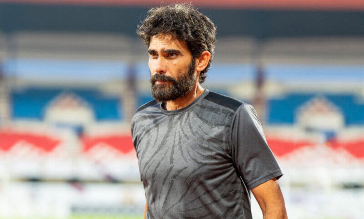 DattaNilanjan's tweet photo. Khalid Jamil signs a 2-year contract as Menโs #HeadCoach of @IndianFootball reports @MarcusMergulhao
Hope the #ExitClause is in place, and watertight specially after last timeโs fiasco. Just rechecking, as you never know.๐
A proper term for the coach โ finally. #IndianFootball https://t.co/uxEcwl8MpX