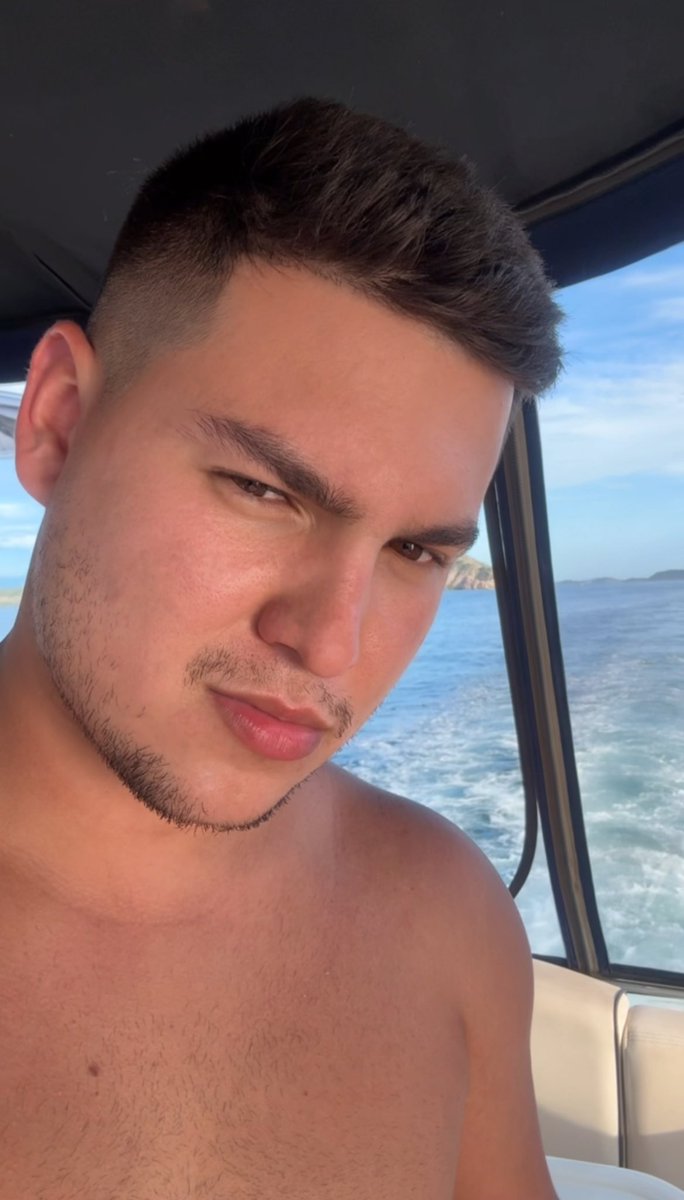 luigidjp's tweet photo. 🥵 https://t.co/gCIrLnZebI