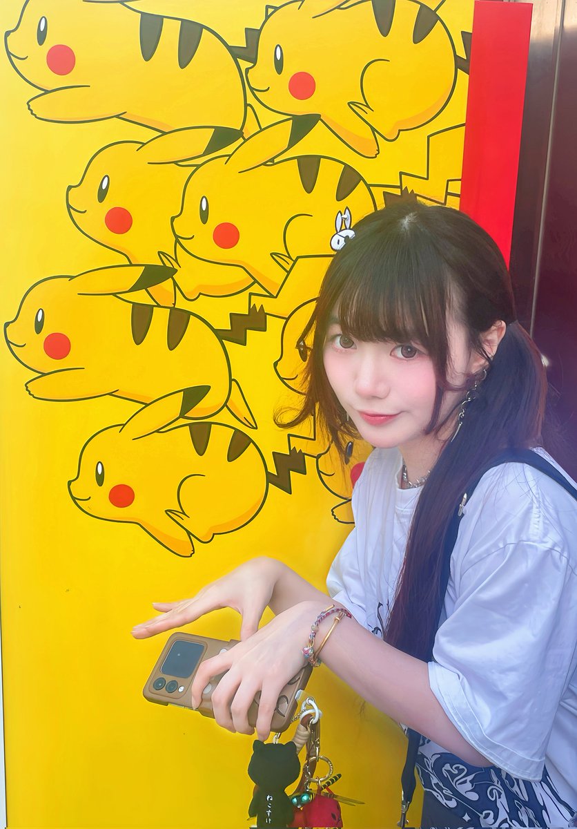 Roku_XII's tweet photo. 夢見たい。#ロクのROCKタイム https://t.co/qmKH5MHJJg