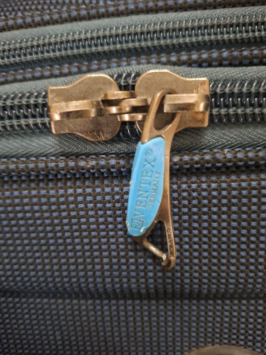 BGAiyer's tweet photo. @airindia My father Ganesh Nagaraj flew from Singapore to Hyd via Mumbai yesterday and discovered on reaching home that his suitcase lock was broken, suitcase opened, and SGD 200 cash stolen! His suitcase in Hyd was the last to come on the belt too! What action are you taking? https://t.co/7pADPIDL3F