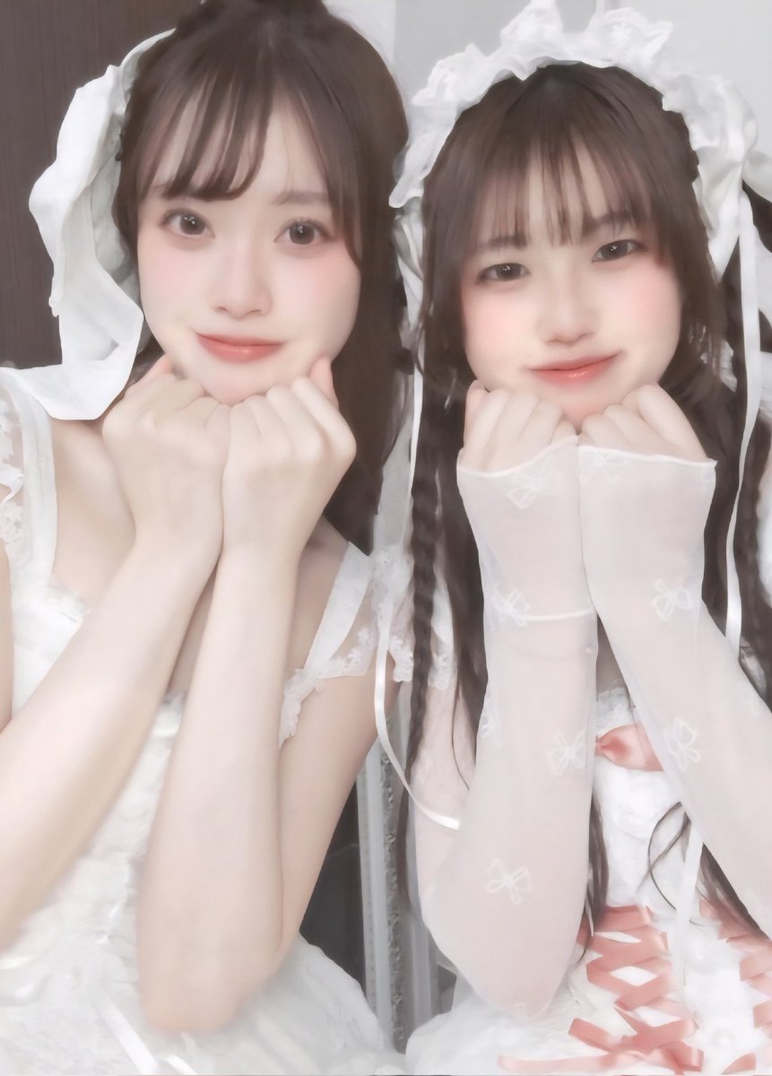 愛乃ゆいさん🤍
つばふぁみ新メンバーですっ！
愛乃ゆあさんの妹なんだよ〜！
HP撮影会の時にはじめましてした！すらっとしててスタイル抜群！お顔もきゅーと！(,,&gt; &lt;,,)