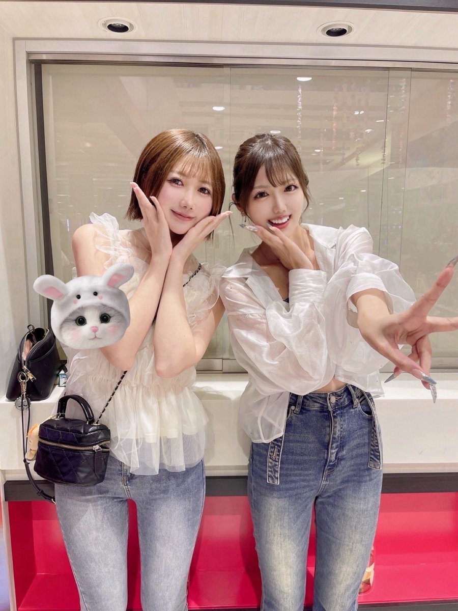 昨日お仕事の場所に会いに来てくれた💛

お盆はどうお過ごしですか☺️✨💭