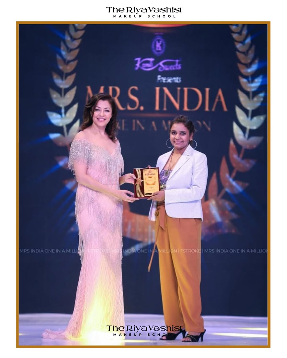 rvmua's tweet image. A proud milestone for 𝗧𝗛𝗘 𝗥𝗜𝗬𝗔 𝗩𝗔𝗦𝗛𝗜𝗦𝗧. Our founder, Riya Vashist, was honored at Tiska Miss &amp;amp; Mrs. India for her contribution to the beauty industry.

#theriyavashist #makeupartist #tiskamissandmrsindia #beautyindustry #makeupeducation #celebritymakeup